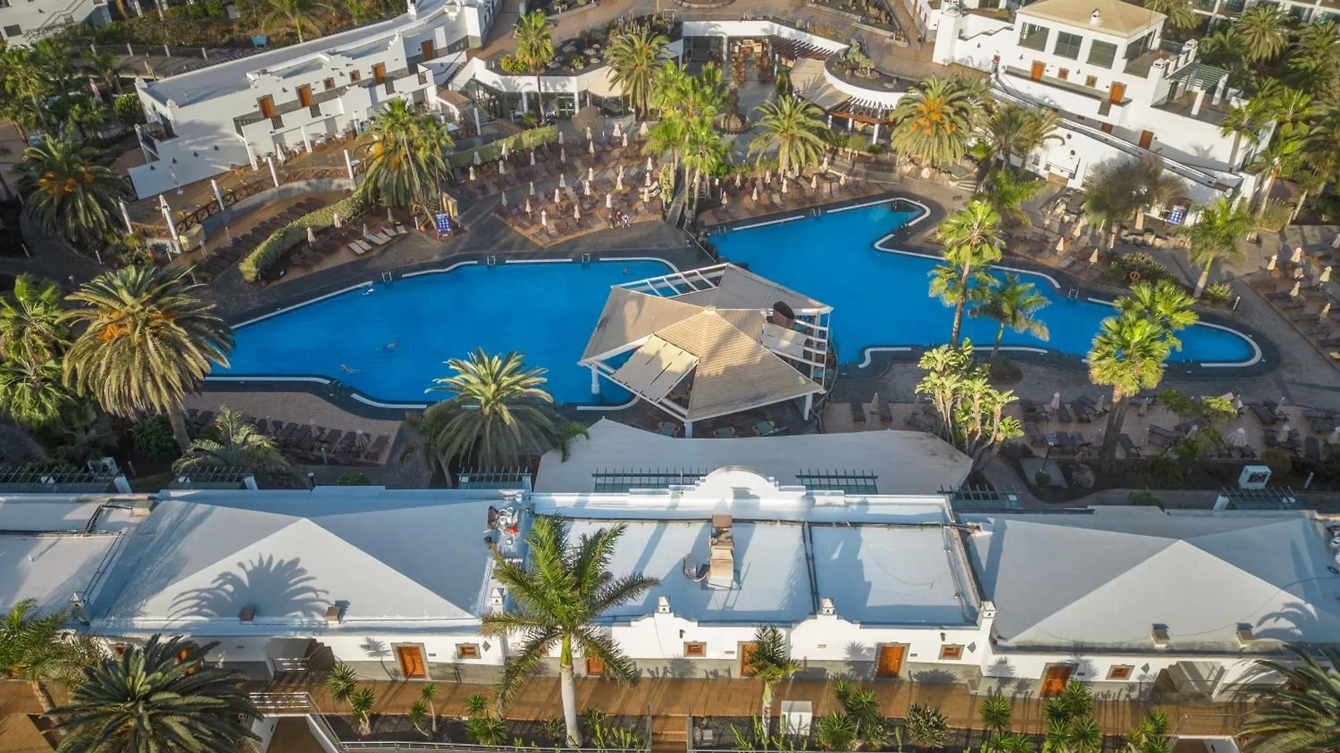 Las Marismas De Corralejo Aparthotel